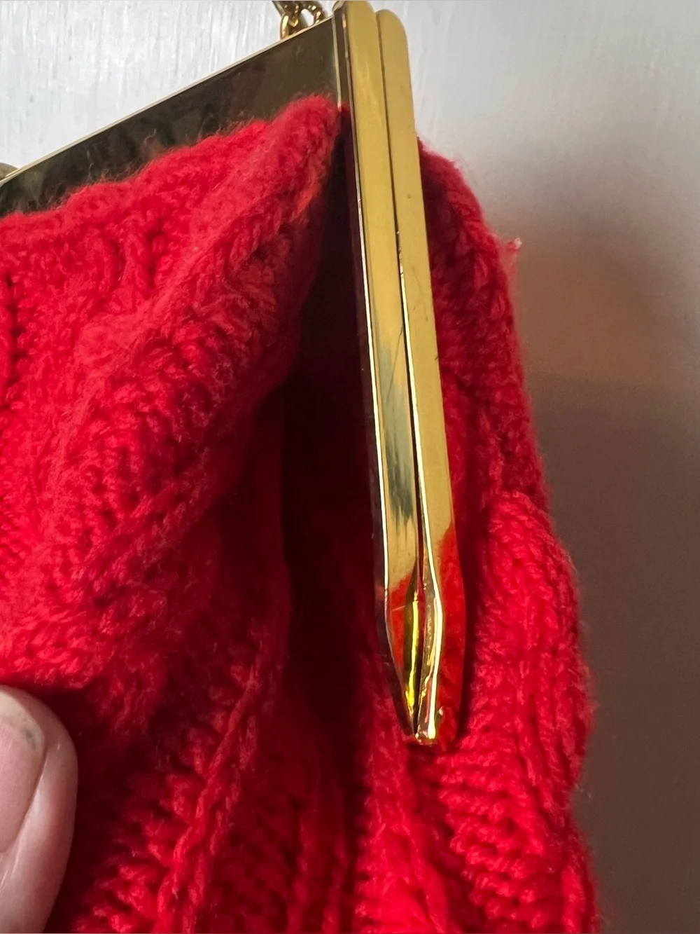 VTG Cable Knit Handbag‎ Red Brass Frame Chain Strap Clutch Purse 70s 80s